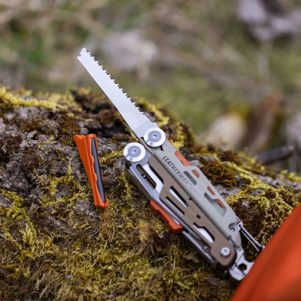 Мультиинструмент LEATHERMAN Мод. SIGNAL MESA VERDE для охоты и туризма в Алматы, Казахстан