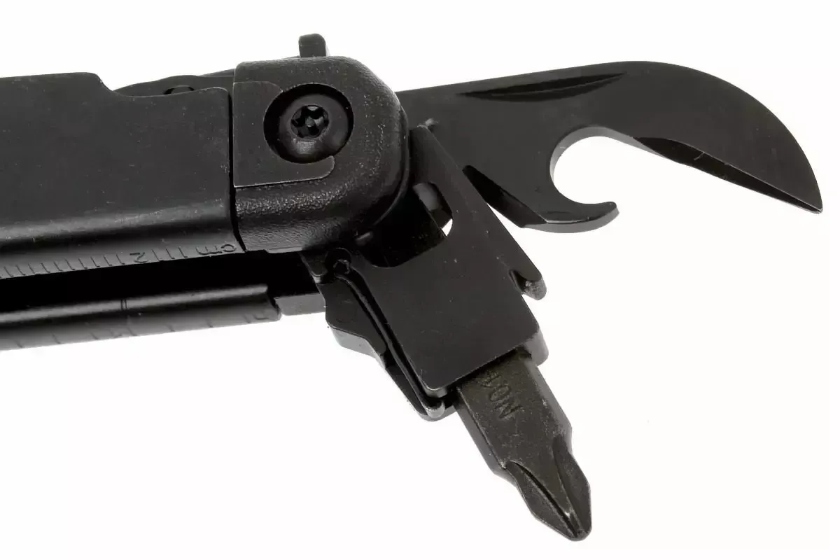 Мультиинструмент LEATHERMAN Мод. SURGE BLACK для охоты и туризма в Алматы, Казахстан