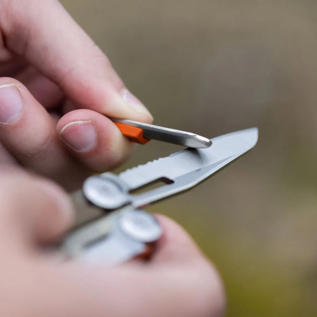 Мультиинструмент LEATHERMAN Мод. SIGNAL MESA VERDE для охоты и туризма в Алматы, Казахстан
