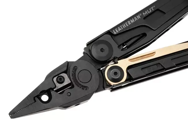 Мультиинструмент LEATHERMAN Мод. MUT EOD BLACK для охоты и туризма в Алматы, Казахстан